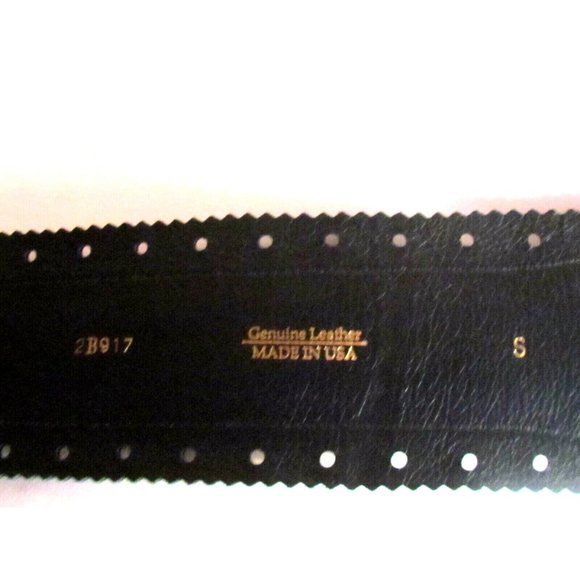 Oscar De La Renta Black/White Leather 4\' Wide 32\